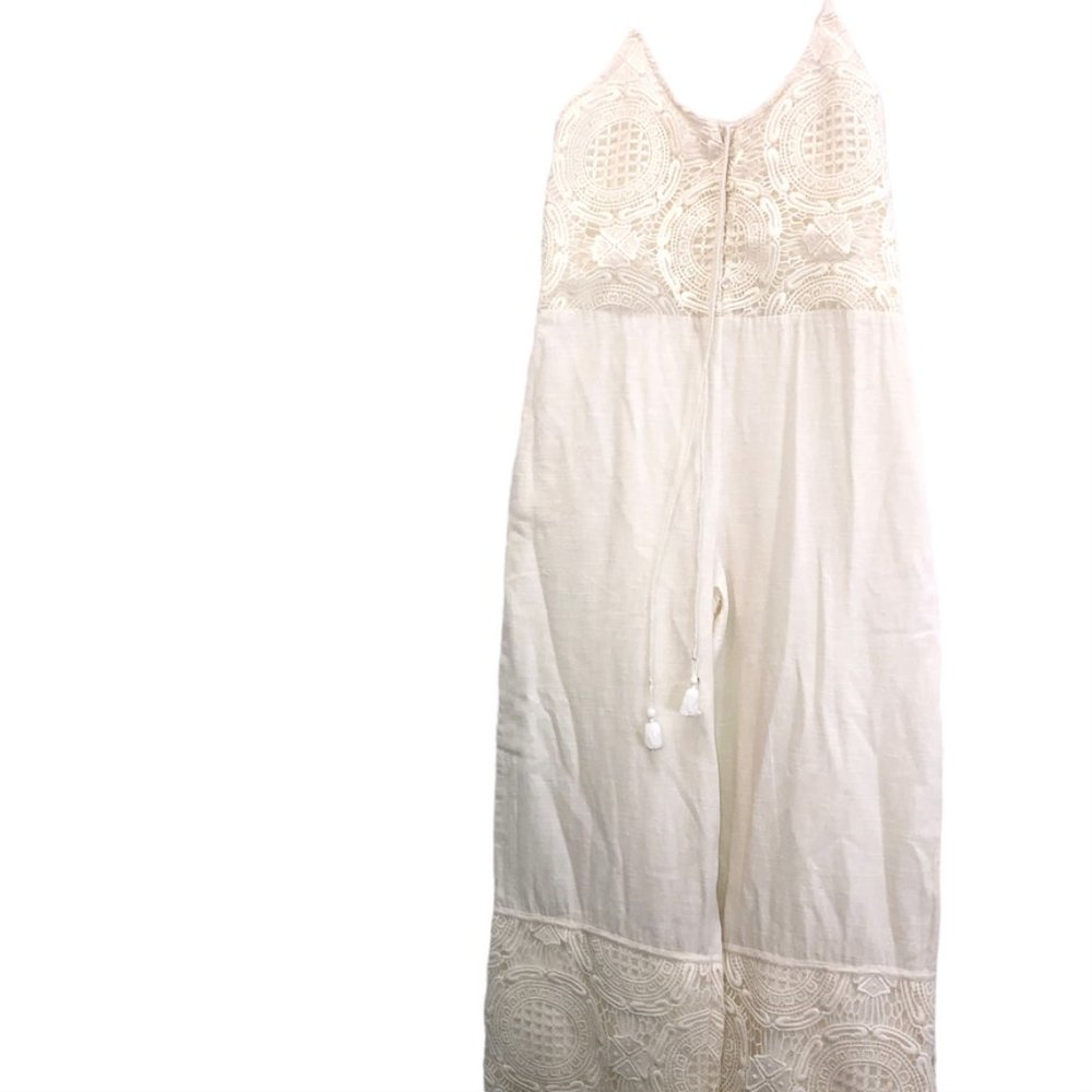 Nibi-MTK The Hamptons SPECTACULAR white linen Broderie Anglaise jumpsuit M $250